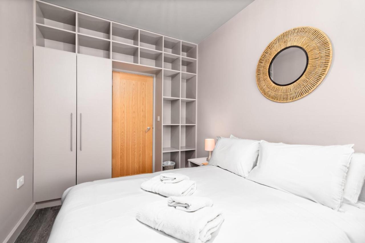Lovely 2-Bed Apartment - Hosted By Guestready London Exterior photo