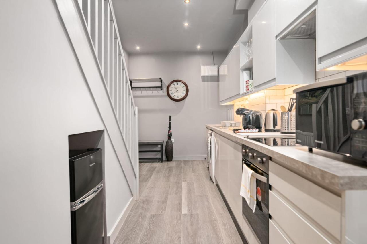 Lovely 2-Bed Apartment - Hosted By Guestready London Exterior photo